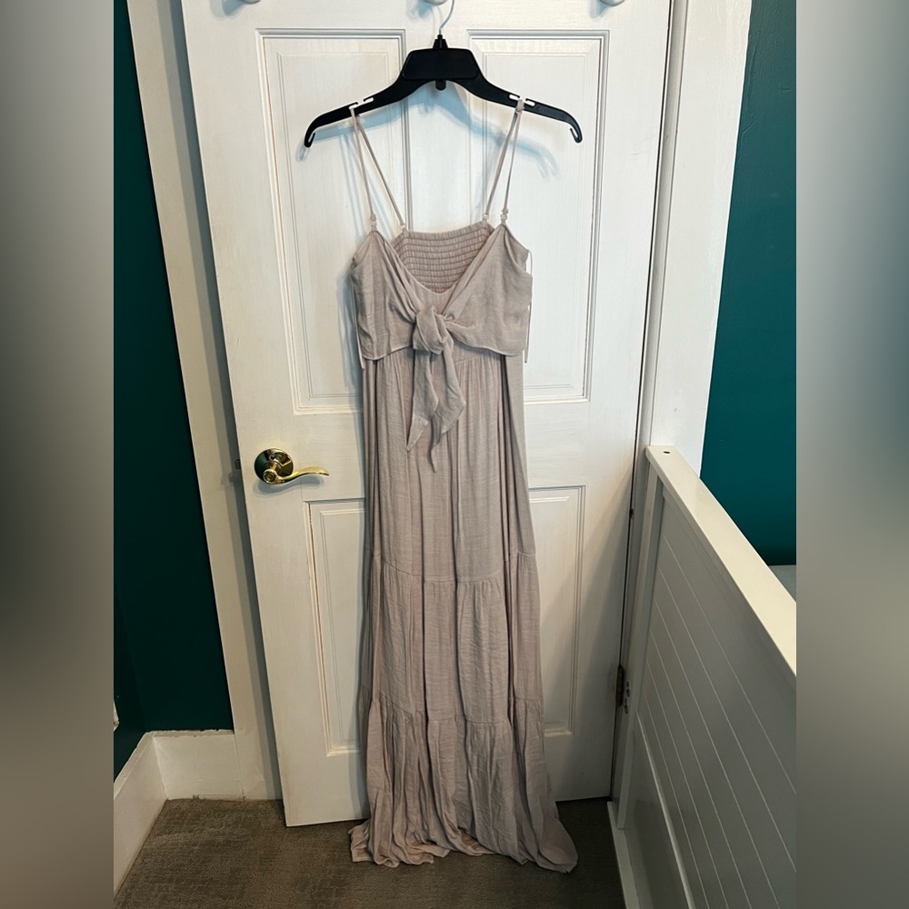 Pale pinky/nude summer dress